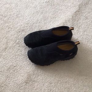 Merrill womens goretex shoes Great in the snow